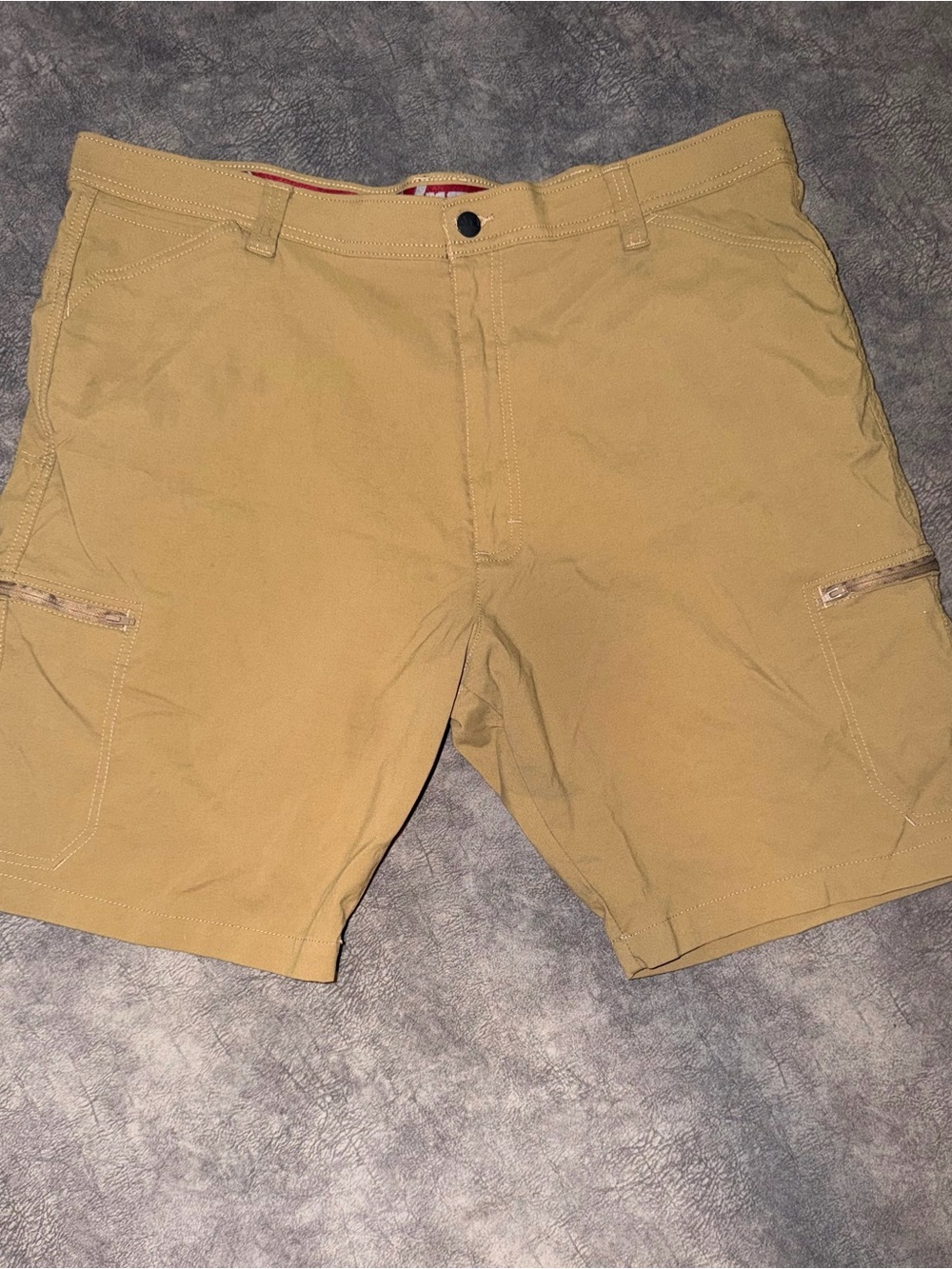 Wrangler Men's Khaki Cargo Shorts 42 Waist